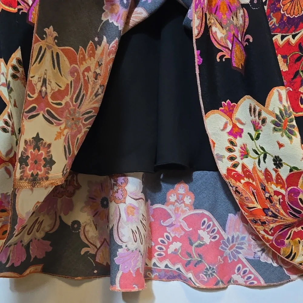Karen Kane Floral Midi Skirt Size‎ L